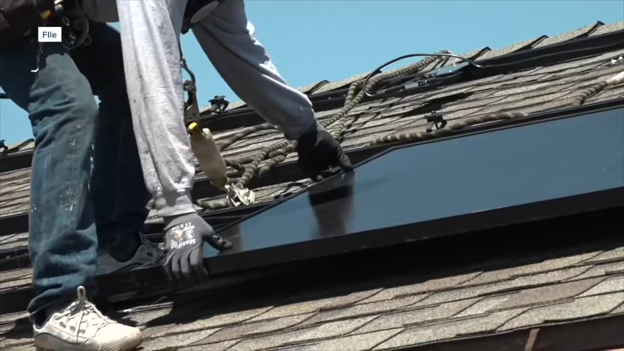 Explain Apps Solar advocate & installer explain changes for new solar panel buyers