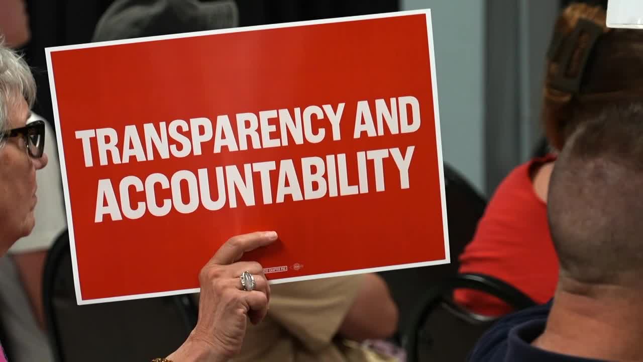poster_531fde58f3b5408fa5b0d92727fffa41.jpg
