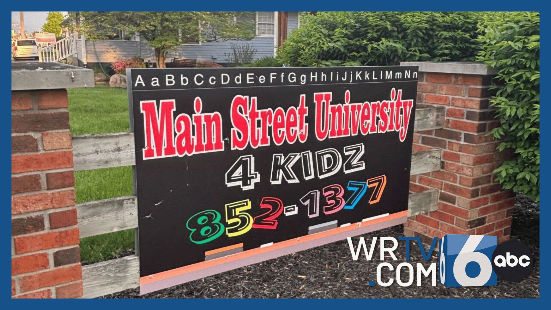 poster_003bc139a4a445cd900255f8b0e8ba07.png
