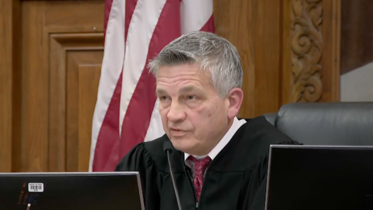 Judge orders City of Milwaukee, MPS to split cost of school resource